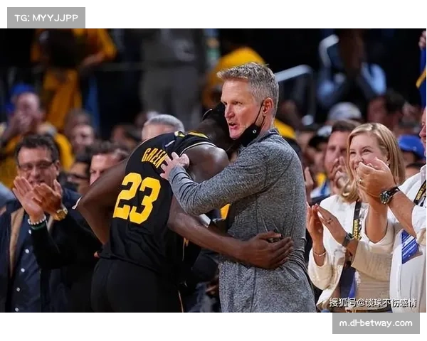 科尔简化战术激活第二组织点 无库体系下格林策应受限 科尔简化战术激活第二组织点 无库体系下格林策应受限